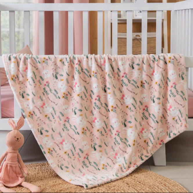 [86897] COBERTOR BABY LIGERO CONEJITAS
